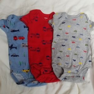 Carters onesie 3 pack